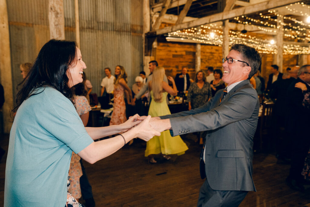 guests on the dancefloor at corowa distillery