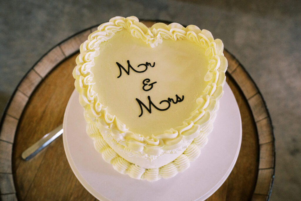 vintage heart shaped mr and mrs wedding cake